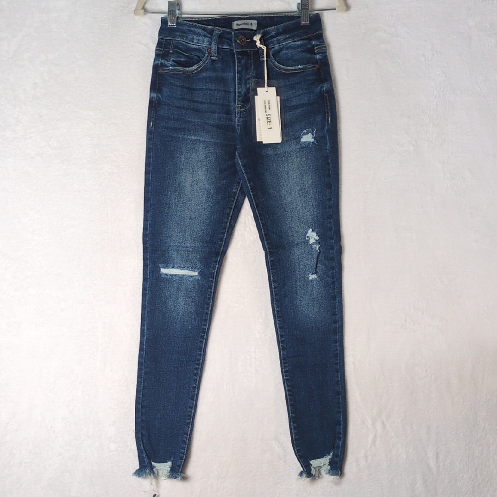 Special A Junior's‎ Distressed Mid Rise Skinny Jeans Size 1